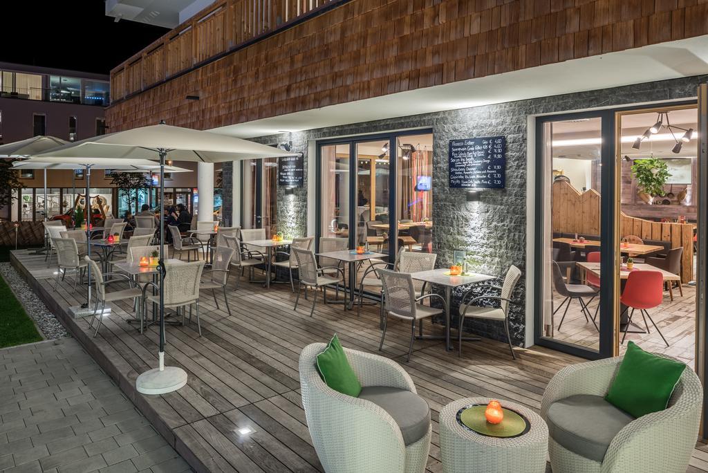 Aparthotel Alpenparks Hotel&apartment Zell Am 3*